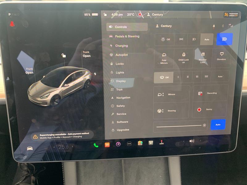 tesla Model 3 2022 - 21