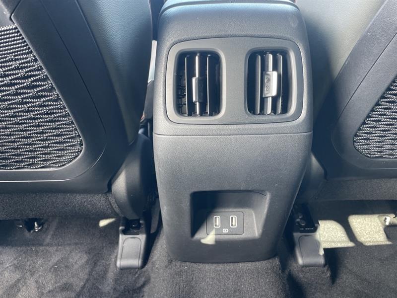 Hyundai Santa Cruz 17