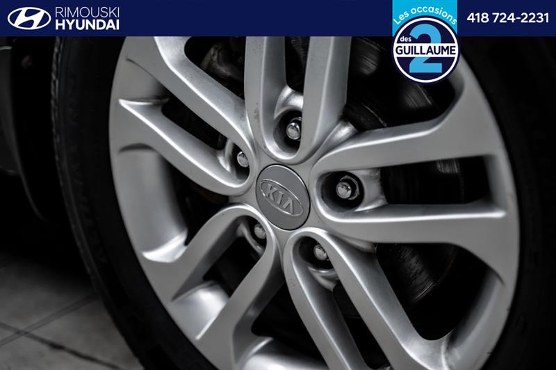 kia Forte 5-Door 2012 - 11