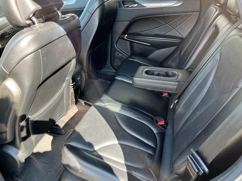 lincoln MKC 2017 - 26