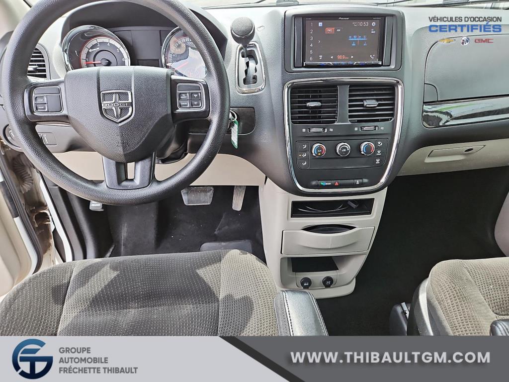 Dodge Grand Caravan 9