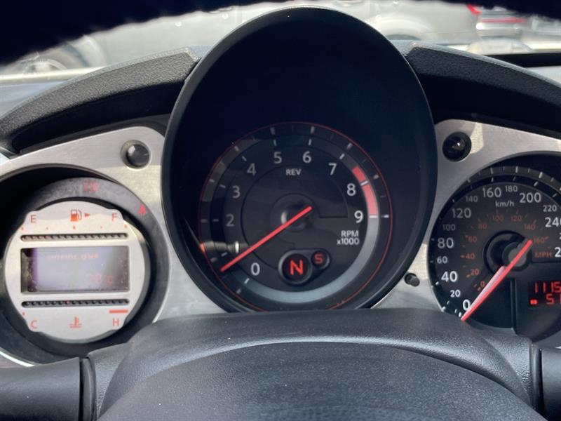Nissan 370Z 12