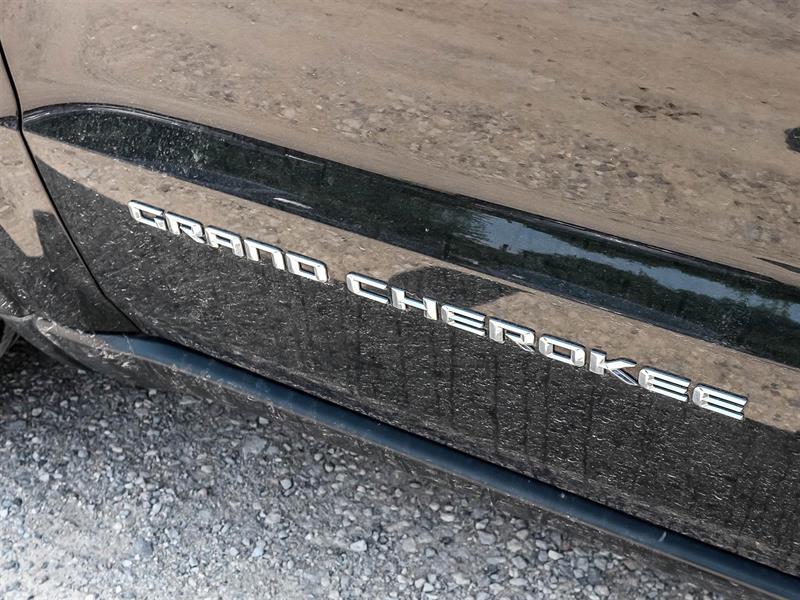 Jeep Grand Cherokee 23