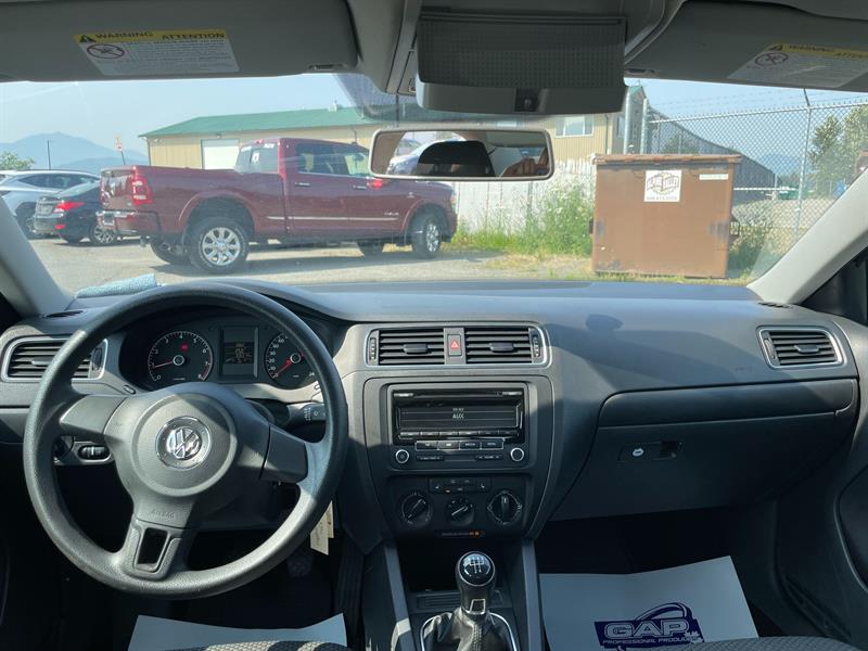 Volkswagen Jetta 9