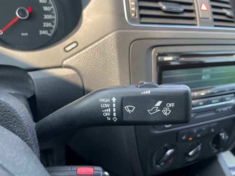 Volkswagen Jetta 19