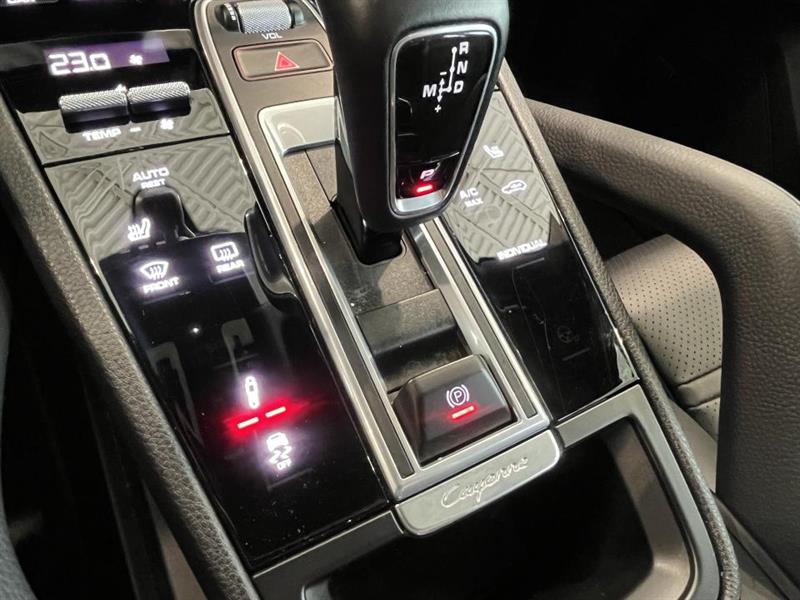 porsche Cayenne 2019 - 16