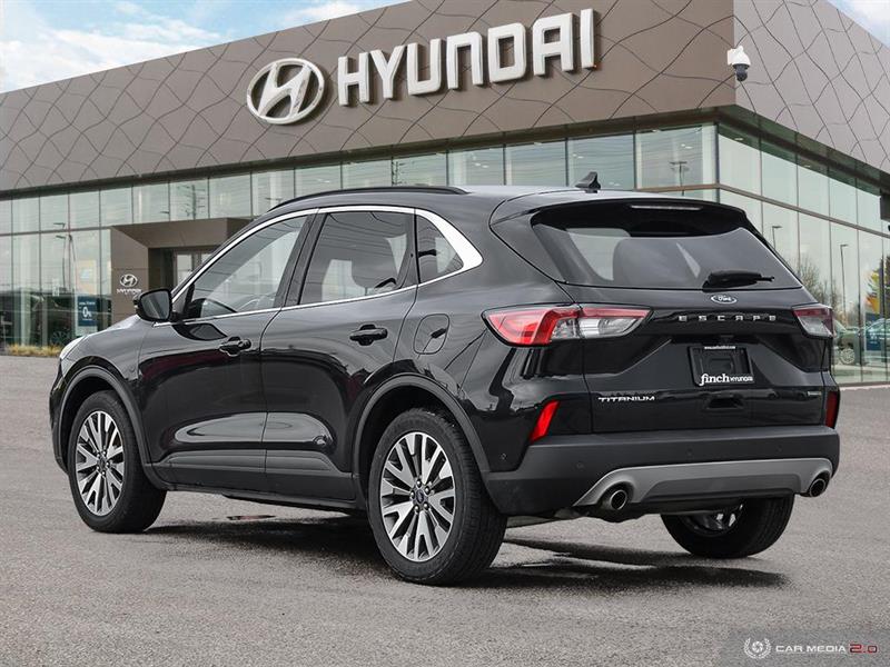 Ford Escape 4