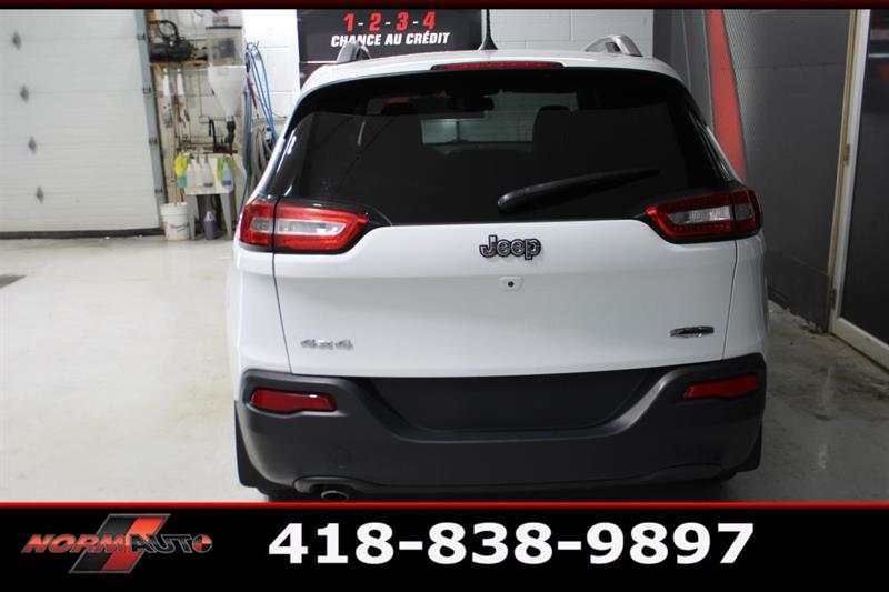 jeep Cherokee 2016 - 10