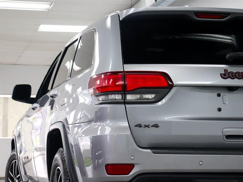 Jeep Grand Cherokee 10