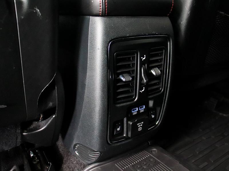 Jeep Grand Cherokee 30