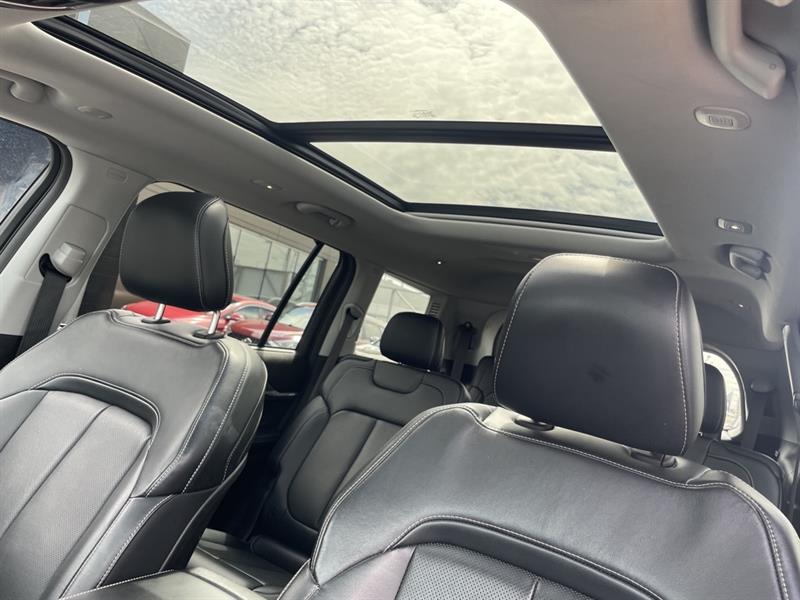 Jeep Grand Cherokee 16