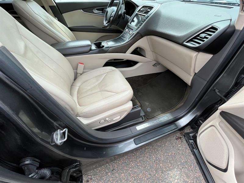 lincoln MKX 2017 - 25