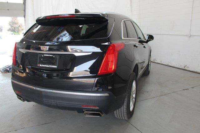 Cadillac XT5 8