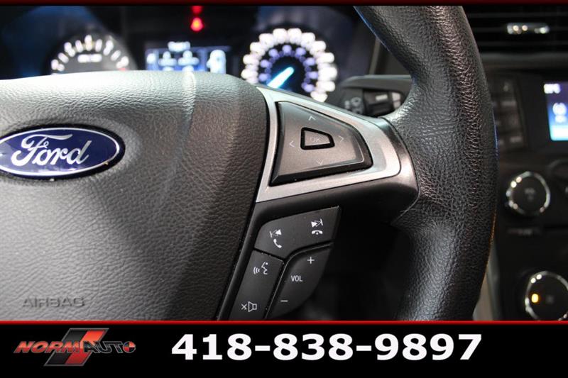 ford Fusion 2018 - 24