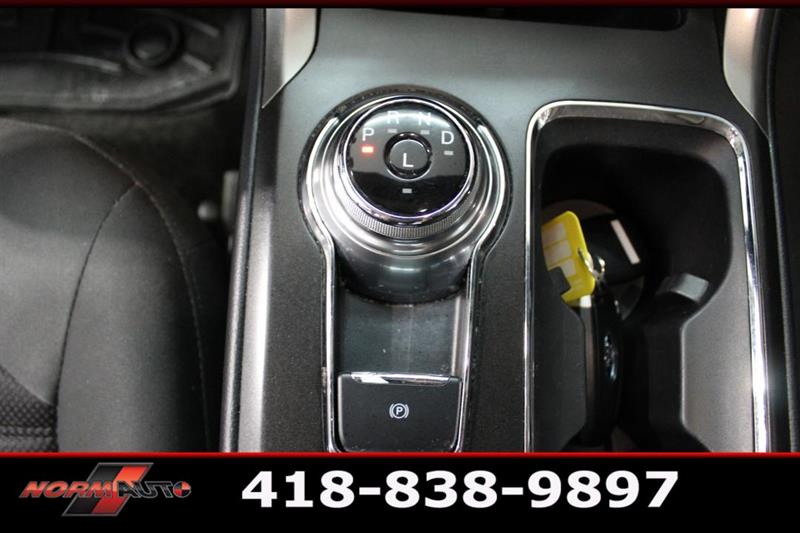 ford Fusion 2018 - 32