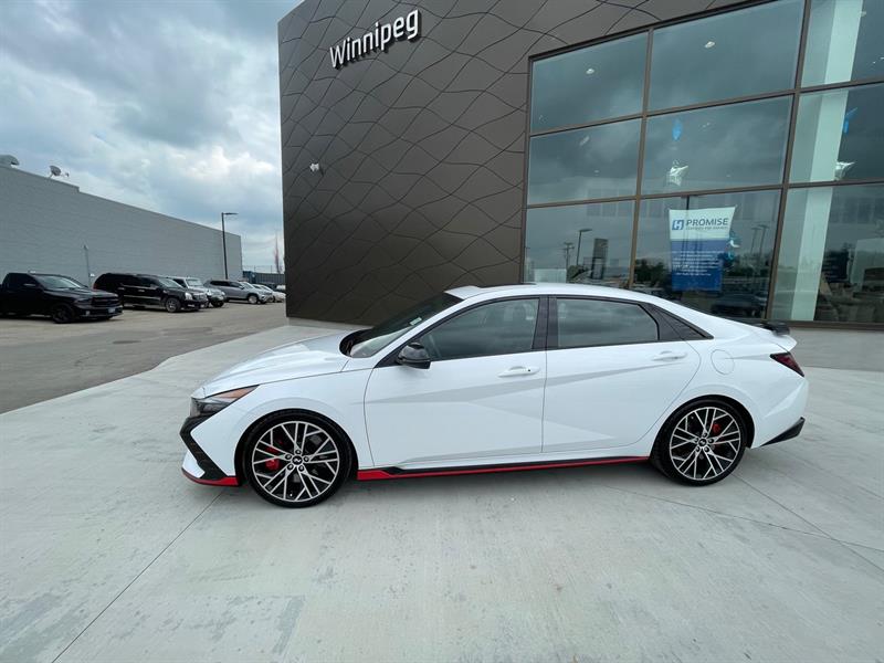 hyundai Elantra 2022 - 2