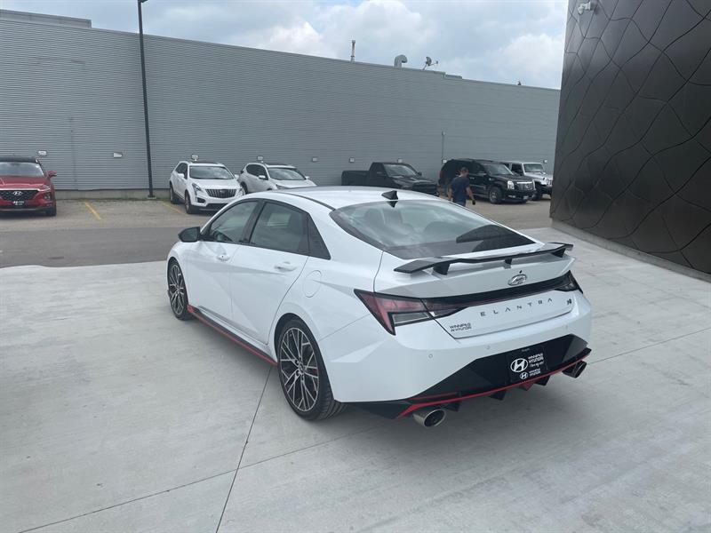 hyundai Elantra 2022 - 3