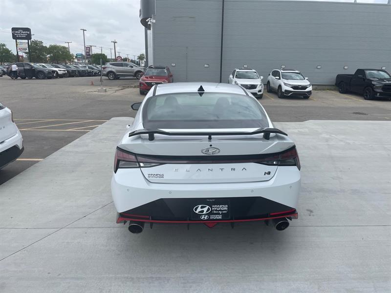 hyundai Elantra 2022 - 4