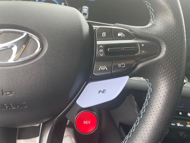 hyundai Elantra 2022 - 14