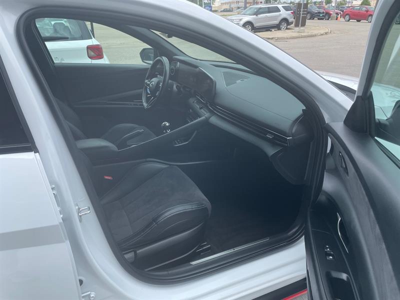 hyundai Elantra 2022 - 23