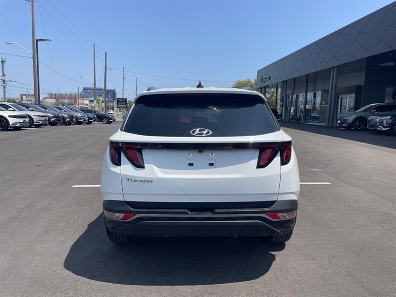 Hyundai Tucson 4