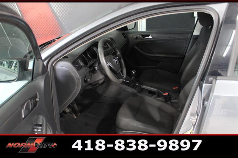 volkswagen Jetta 2015 - 14