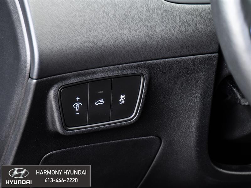 Hyundai Santa Cruz 23