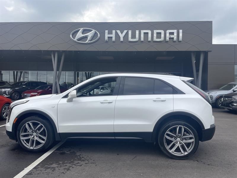 Cadillac XT4 2
