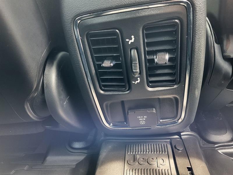 jeep Grand Cherokee 2021 - 24