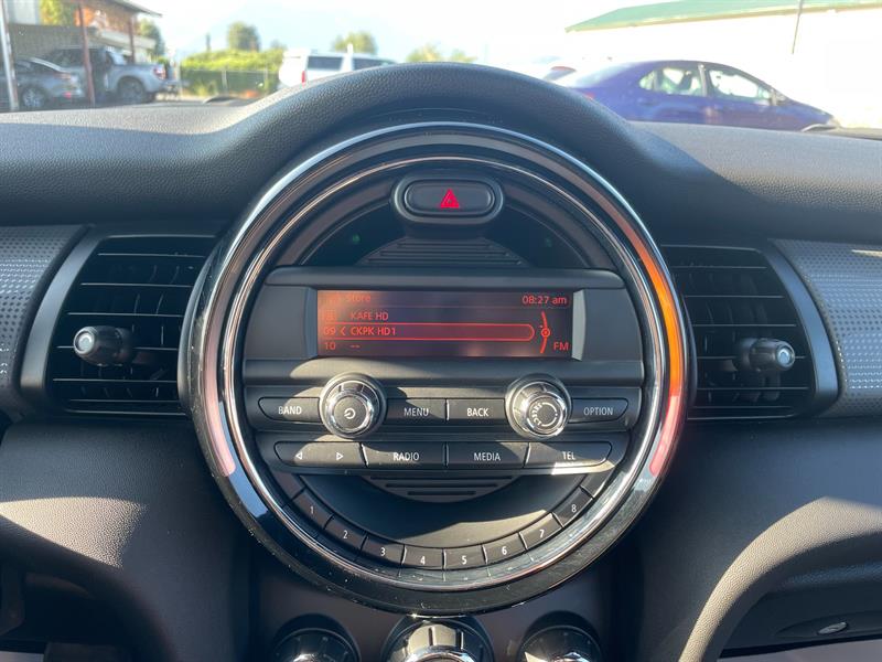 MINI Cooper Convertible 8