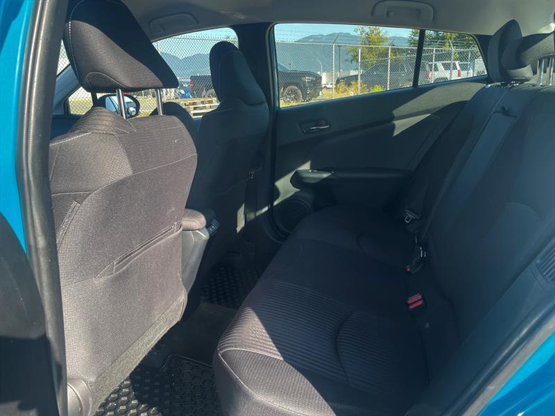 Toyota Prius Prime 8