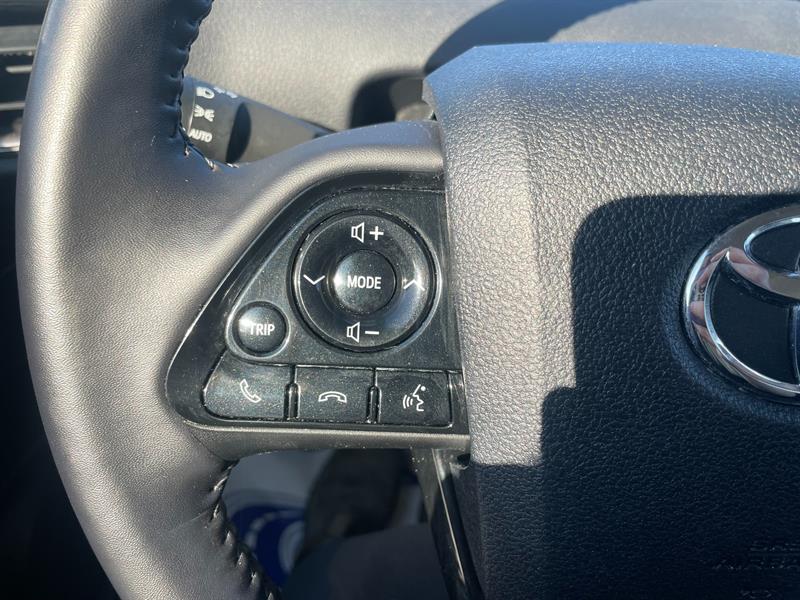 Toyota Prius Prime 18