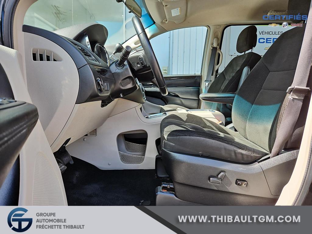 Dodge Grand Caravan 8