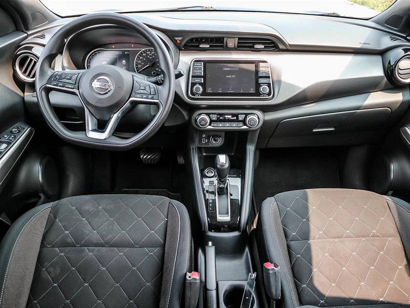 Nissan Kicks 9