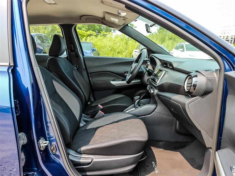 Nissan Kicks 13