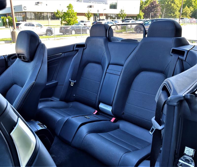 Mercedes-Benz E-Class 11