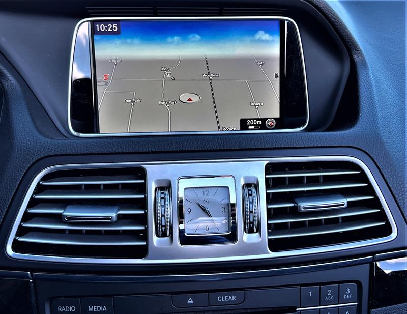 Mercedes-Benz E-Class 13