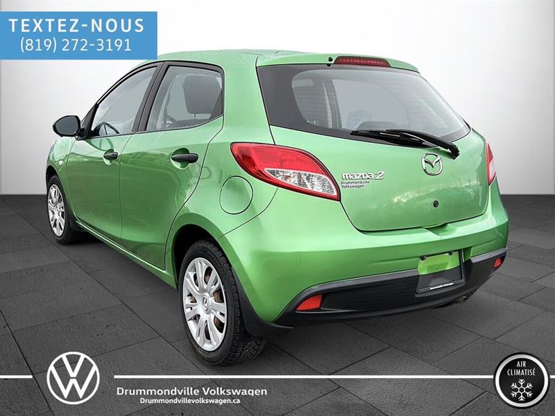 mazda Mazda2 2011 - 4