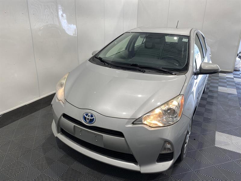 toyota Prius c 2013