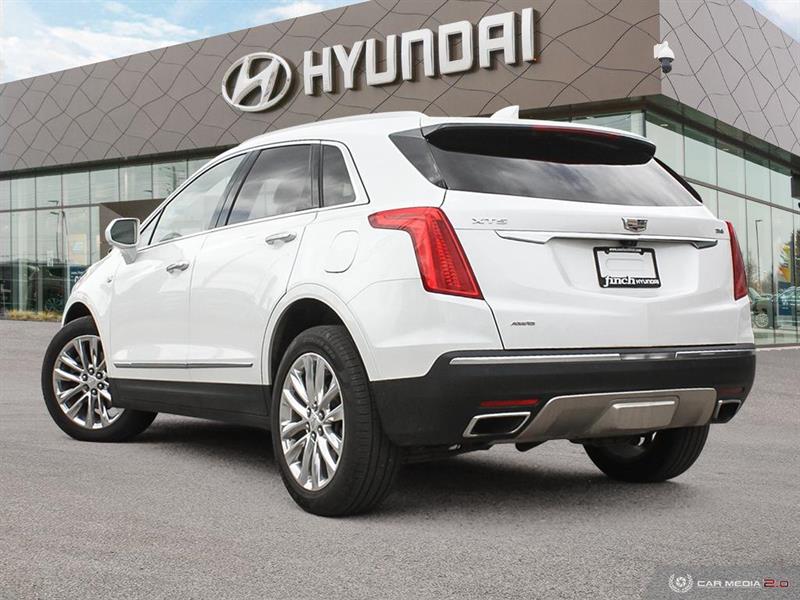 Cadillac XT5 4