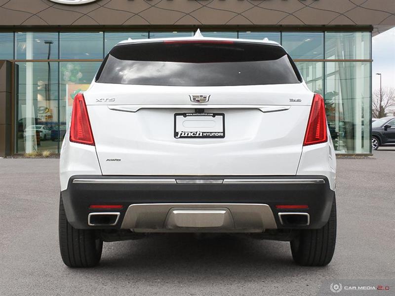 Cadillac XT5 5