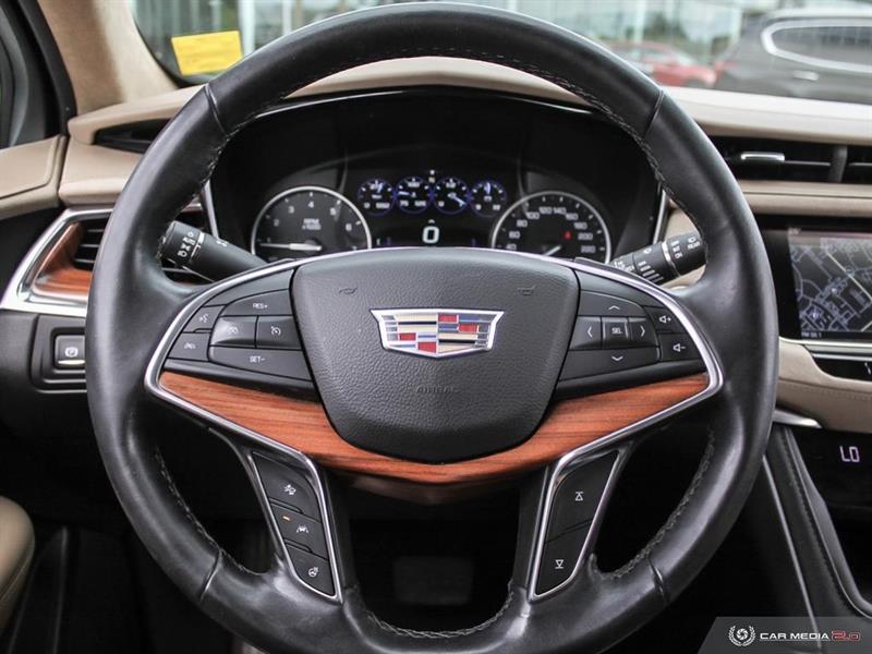 Cadillac XT5 14