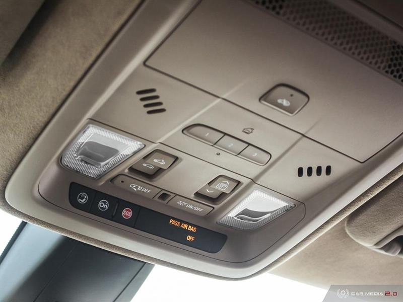 Cadillac XT5 22