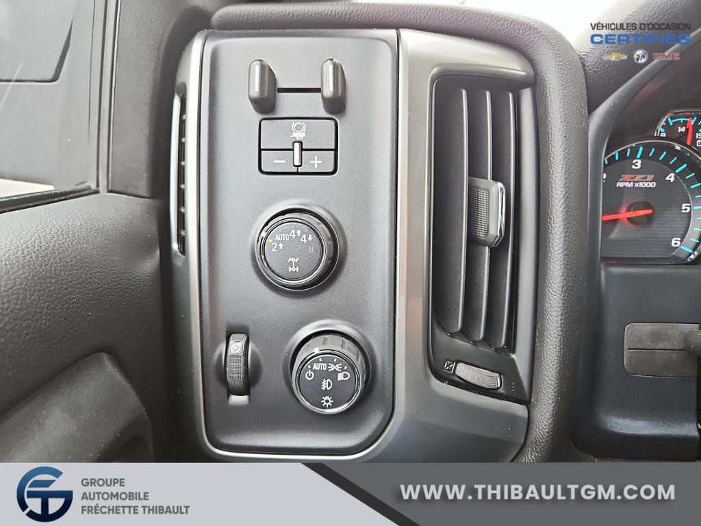 Chevrolet Silverado 15