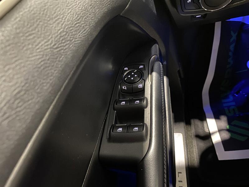 lincoln MKC 2016 - 16