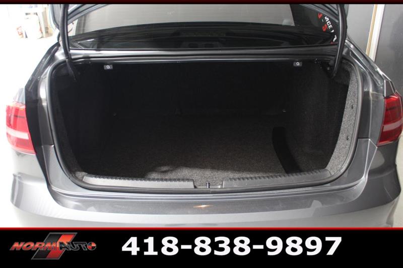 volkswagen Jetta 2015 - 8