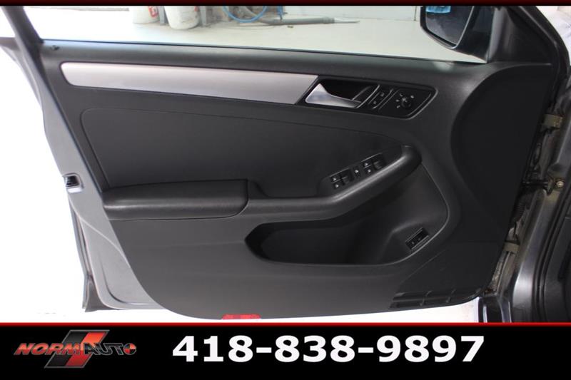 volkswagen Jetta 2015 - 11