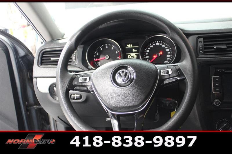volkswagen Jetta 2015 - 17