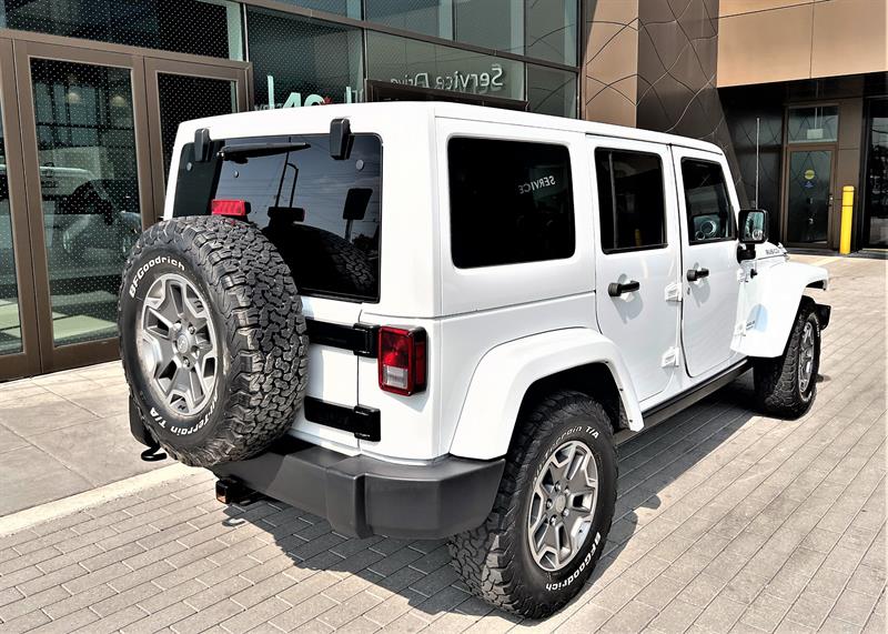 Jeep Wrangler Unlimited 6