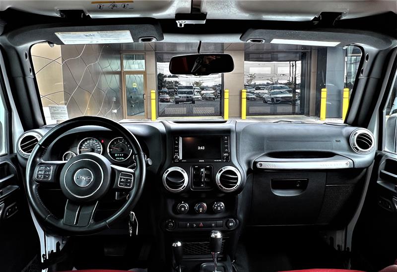 Jeep Wrangler Unlimited 9